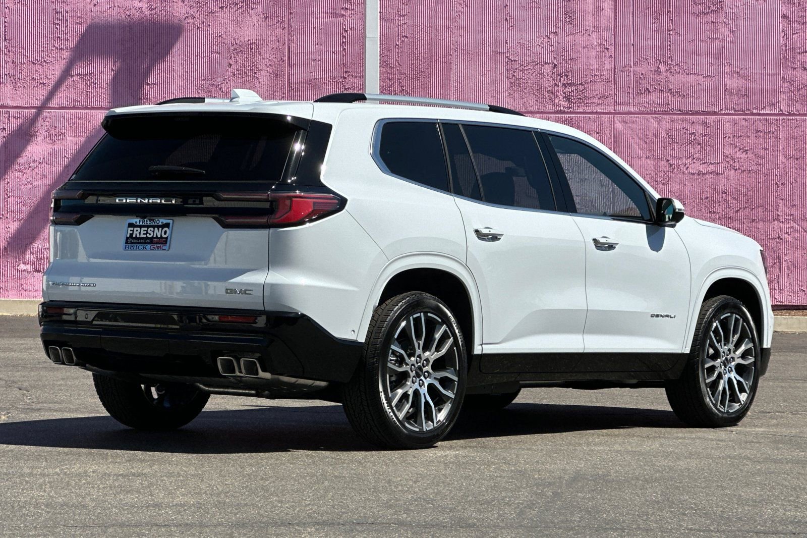 New 2026 GMC Acadia Denali Ultimate AWD/4WD image 5