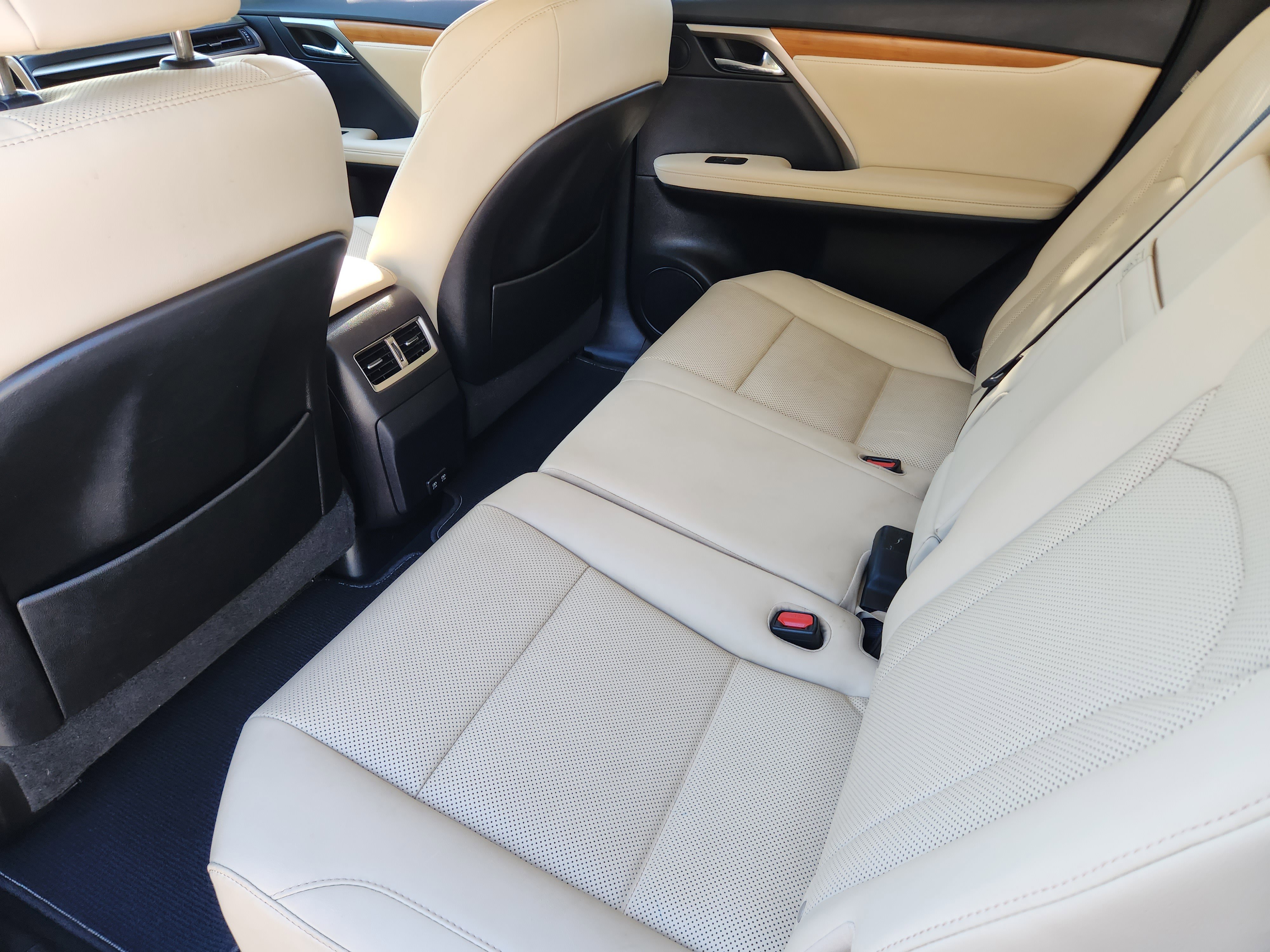 Used 2022 Lexus RX 350 FWD w/ Premium Package image 40