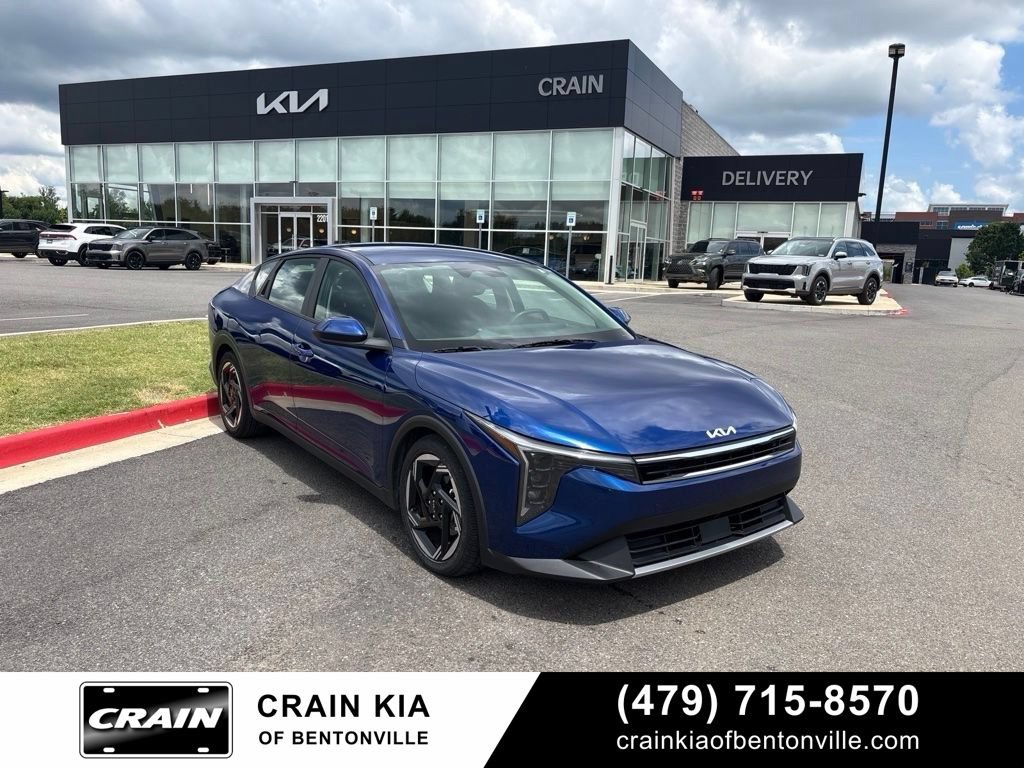 Certified 2025 Kia K4 EX FWD image 1