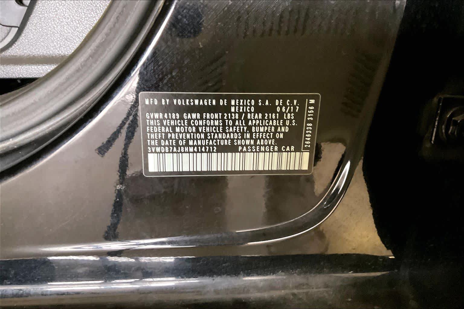 Used 2017 Volkswagen Jetta SE FWD image 30