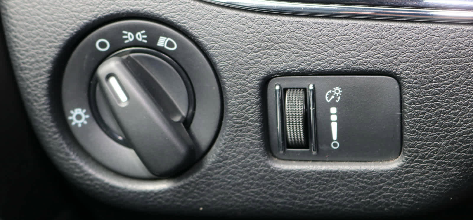 Used 2017 Dodge Grand Caravan SE FWD image 20