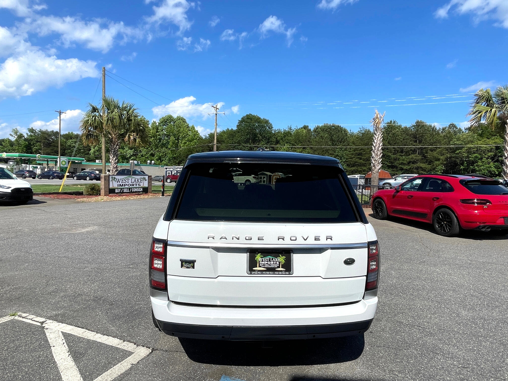 Used 2015 Land Rover Range Rover Autobiography image 6