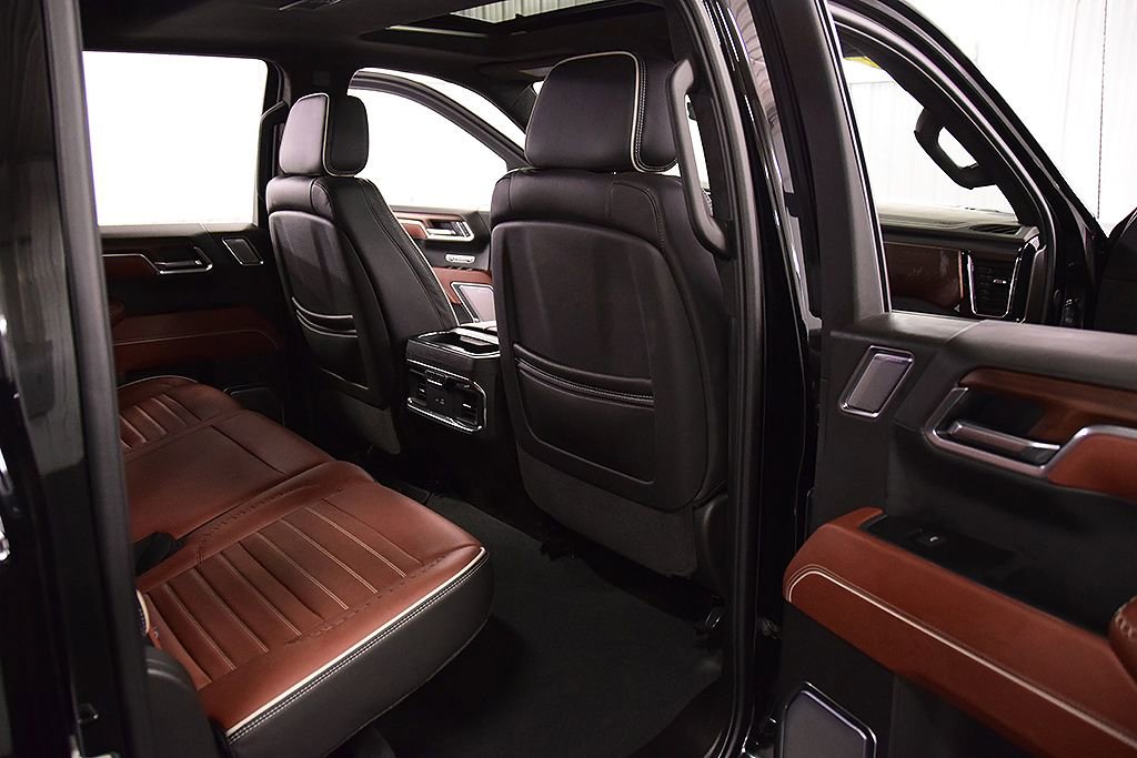 Used 2025 GMC Sierra 1500 Denali Ultimate image 36