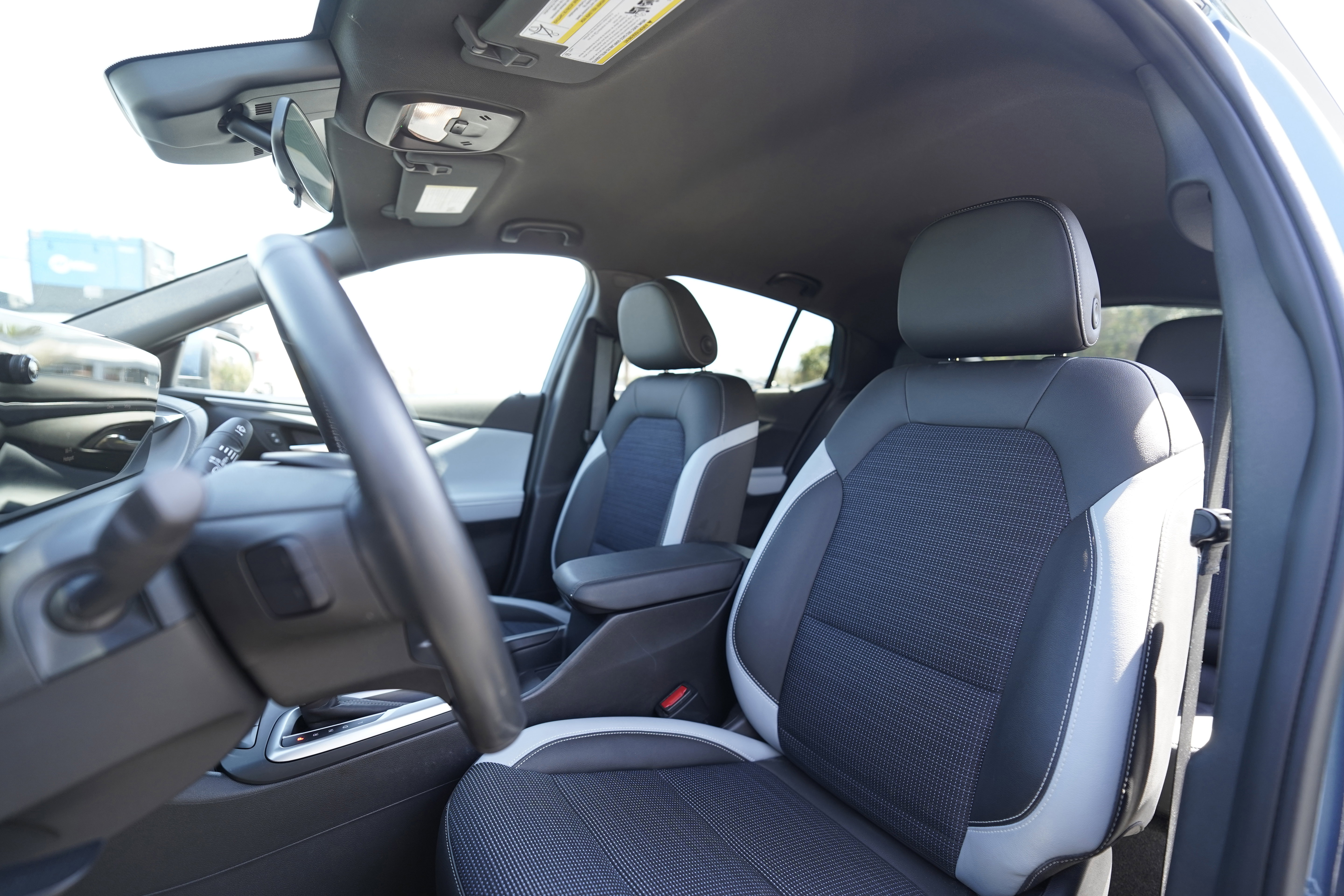 Used 2024 Buick Envista Preferred w/ Convenience I Package image 8