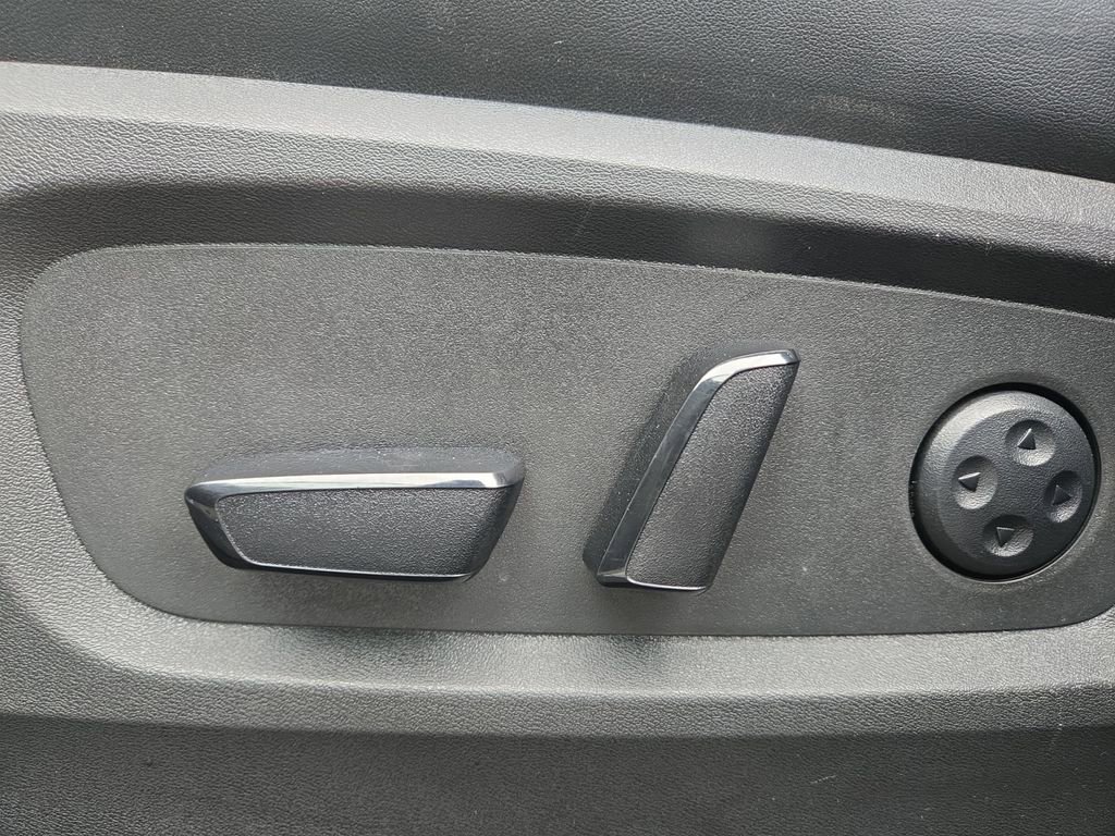 Used 2023 INFINITI QX60 Luxe image 14