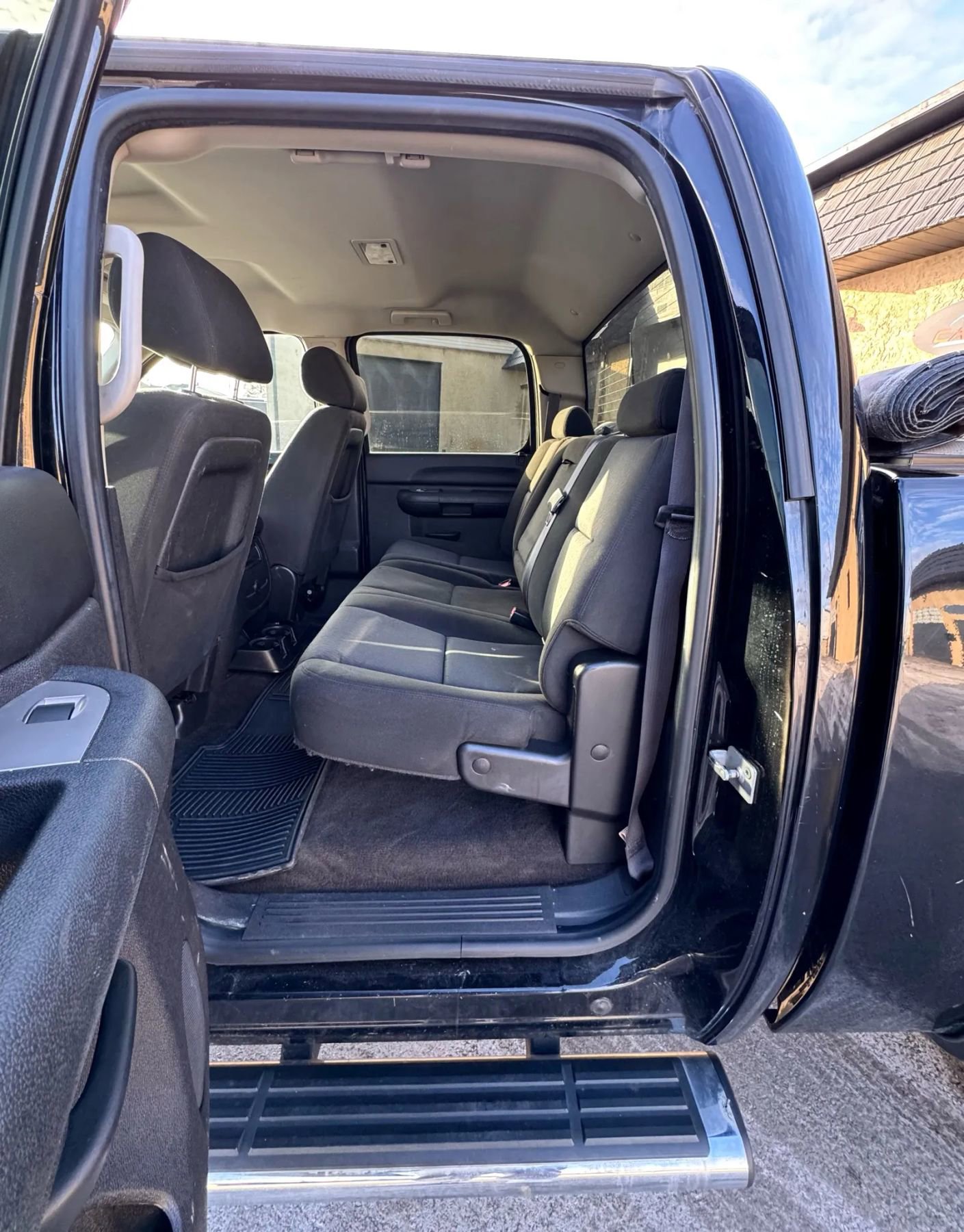 Used 2011 GMC Sierra 1500 SLE w/ Power Tech Package image 12