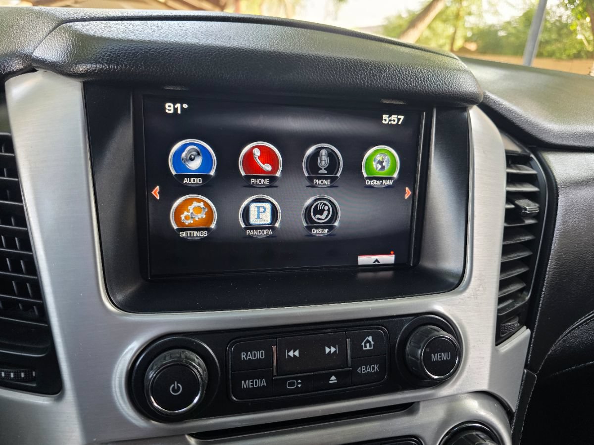 Used 2015 GMC Yukon SLE RWD image 18