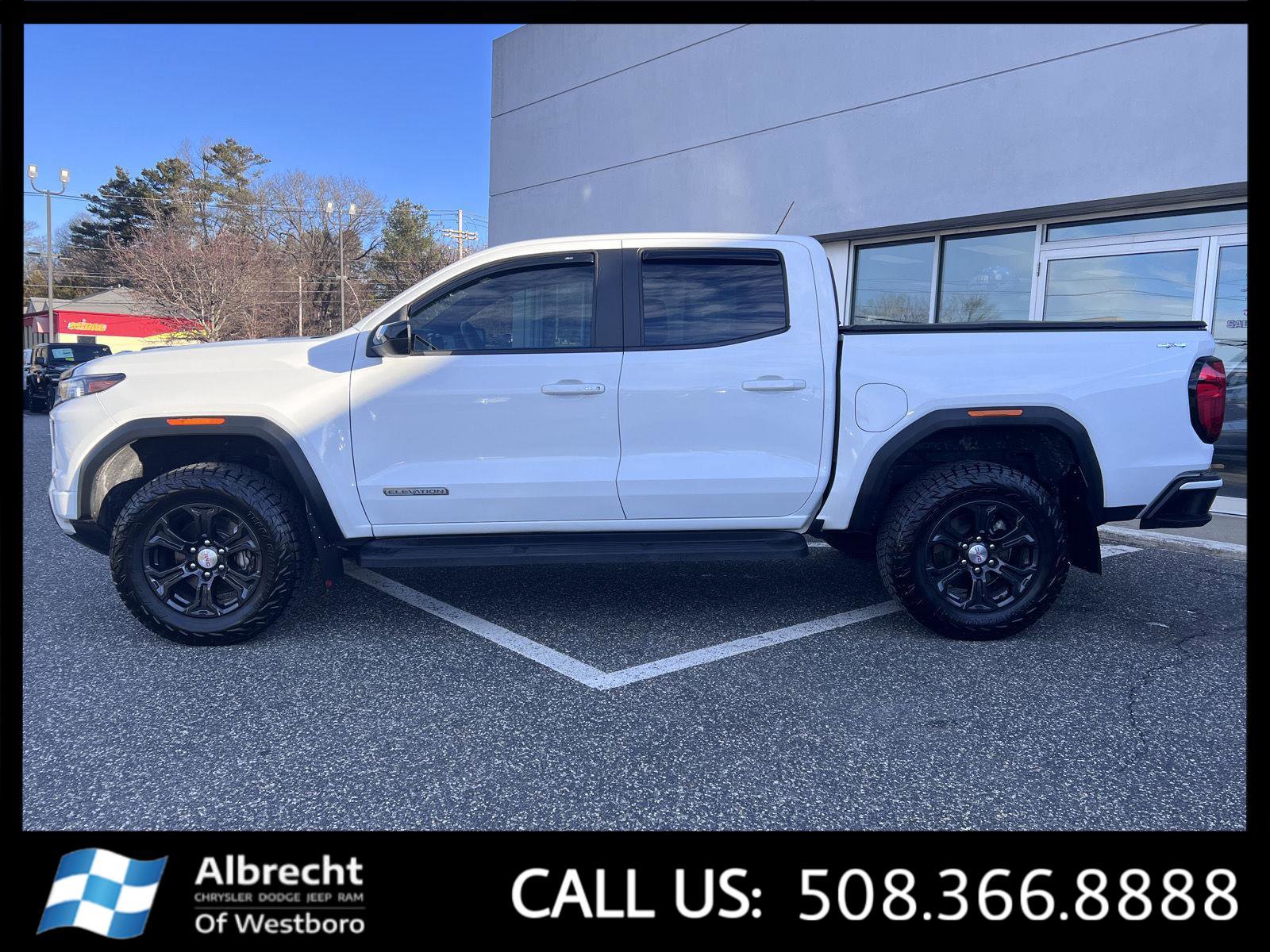 Used 2023 GMC Canyon Elevation w/ Convenience Package image 2