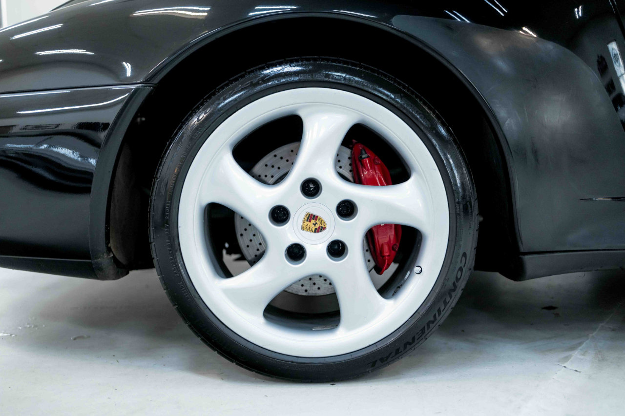Used 1998 Porsche 911 Carrera 4S image 36