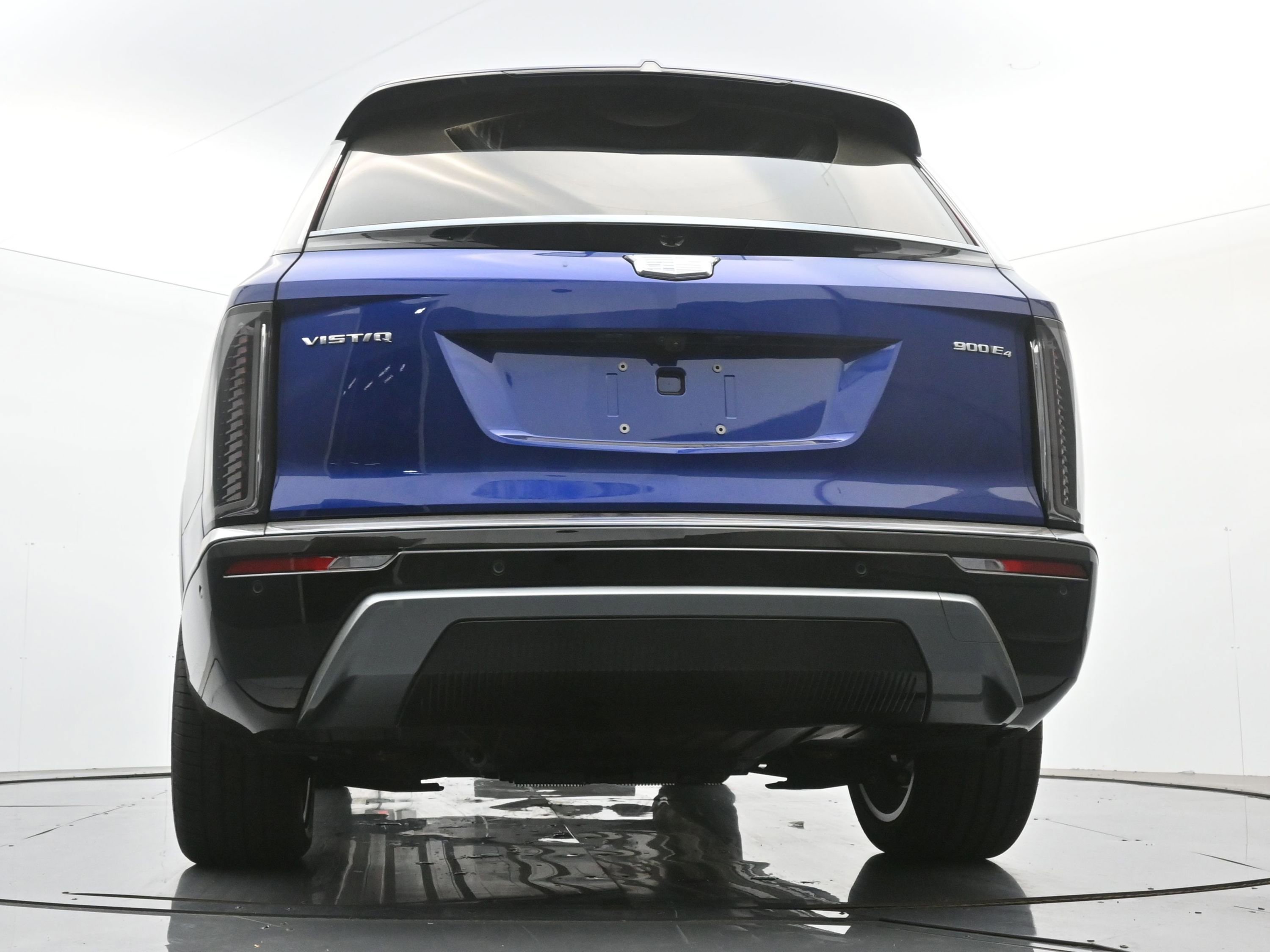 New 2026 Cadillac Vistiq Sport w/ LPO, Premium Carpet Package image 18