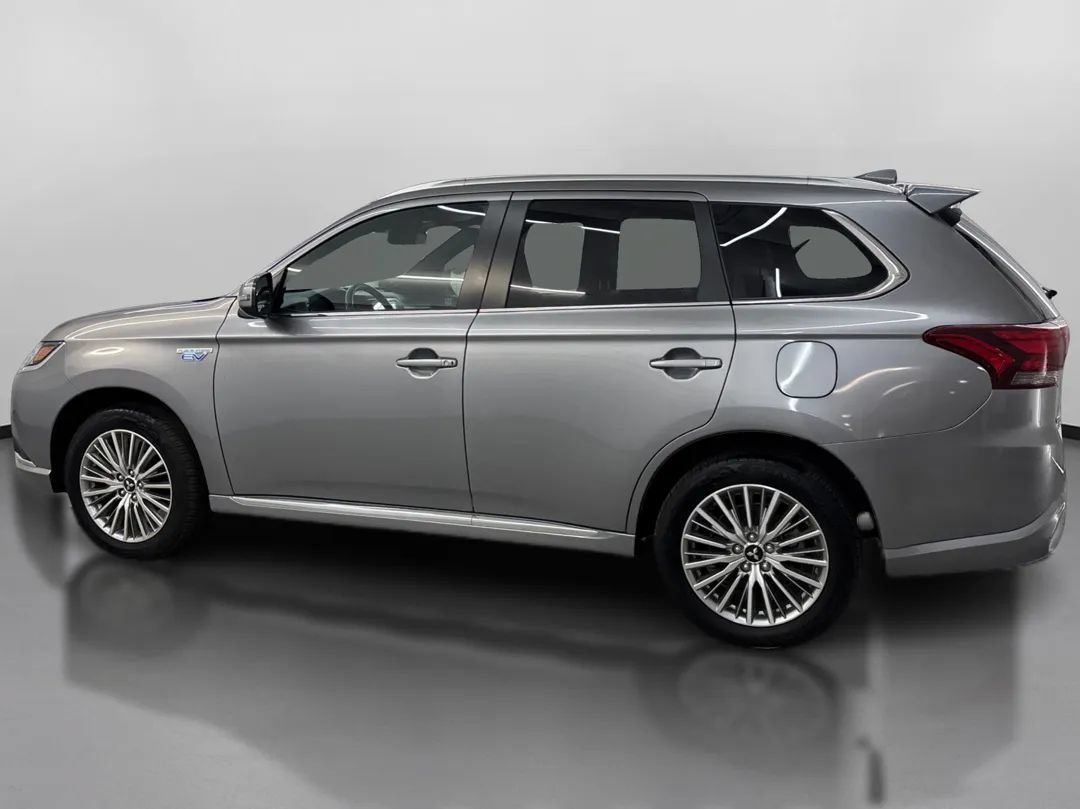 Used 2021 Mitsubishi Outlander SEL AWD/4WD image 5