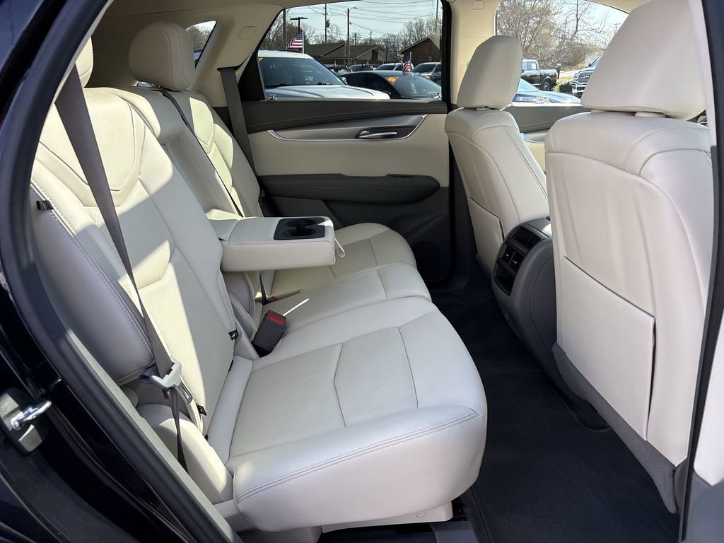 Certified 2022 Cadillac XT5 Premium Luxury image 30