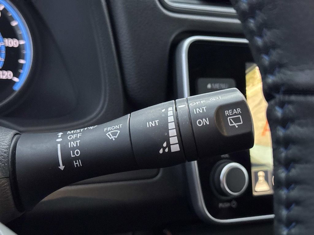 Used 2025 Nissan Leaf SV Plus image 25