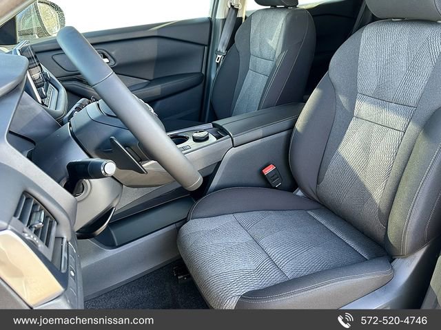 New 2026 Nissan Rogue SV AWD/4WD image 25