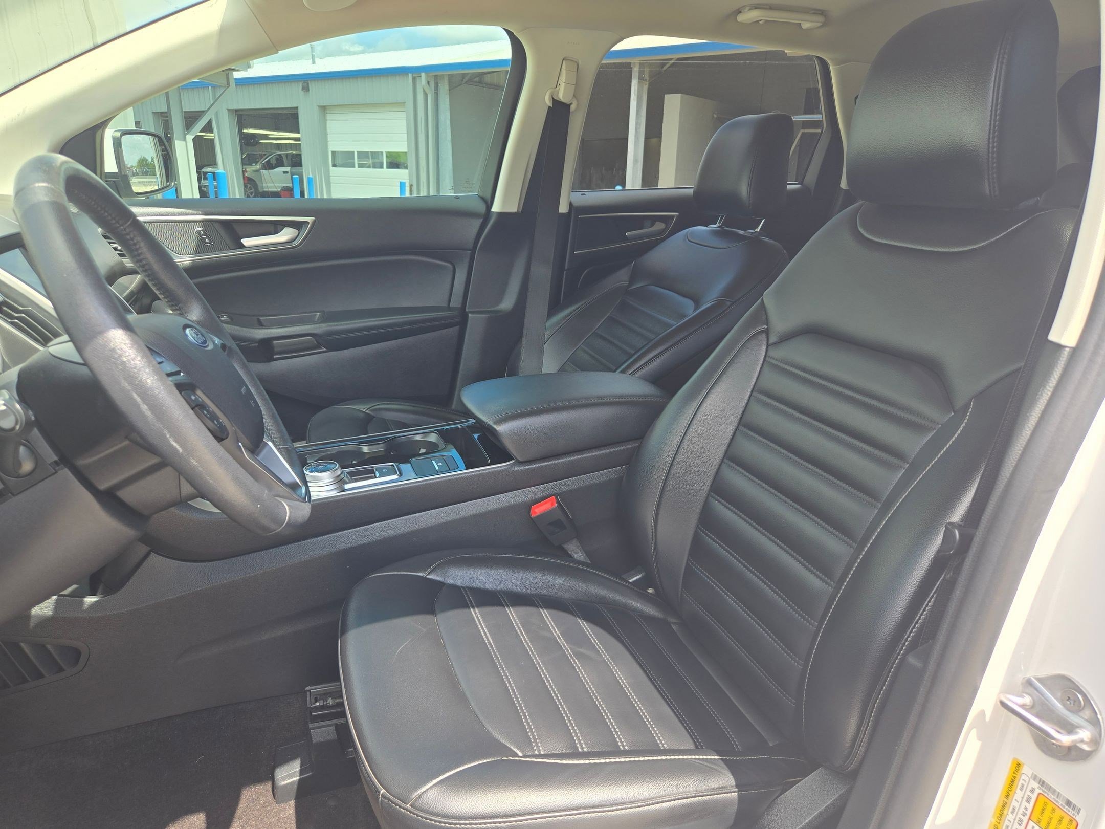 Used 2020 Ford Edge SEL w/ Convenience Package FWD image 10