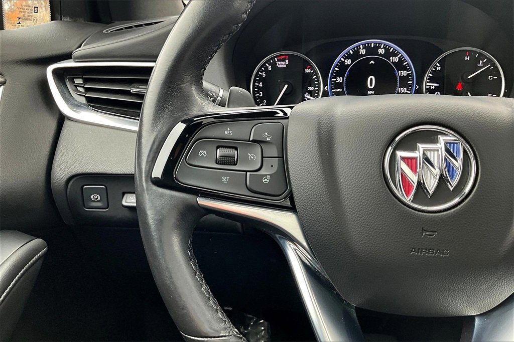 Used 2022 Buick Enclave Avenir w/ Avenir Technology Package image 18