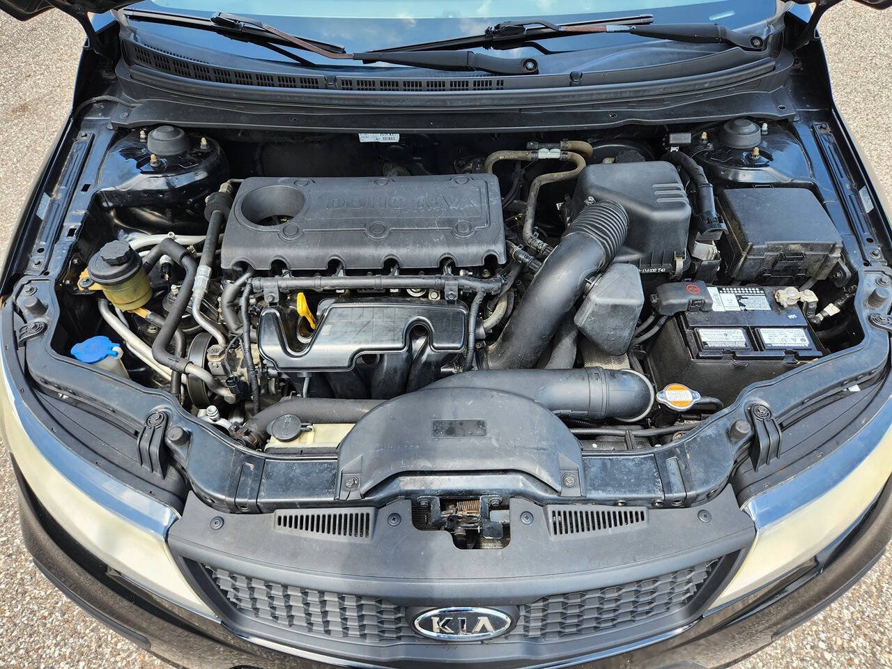 Used 2011 Kia Forte Koup EX FWD image 6
