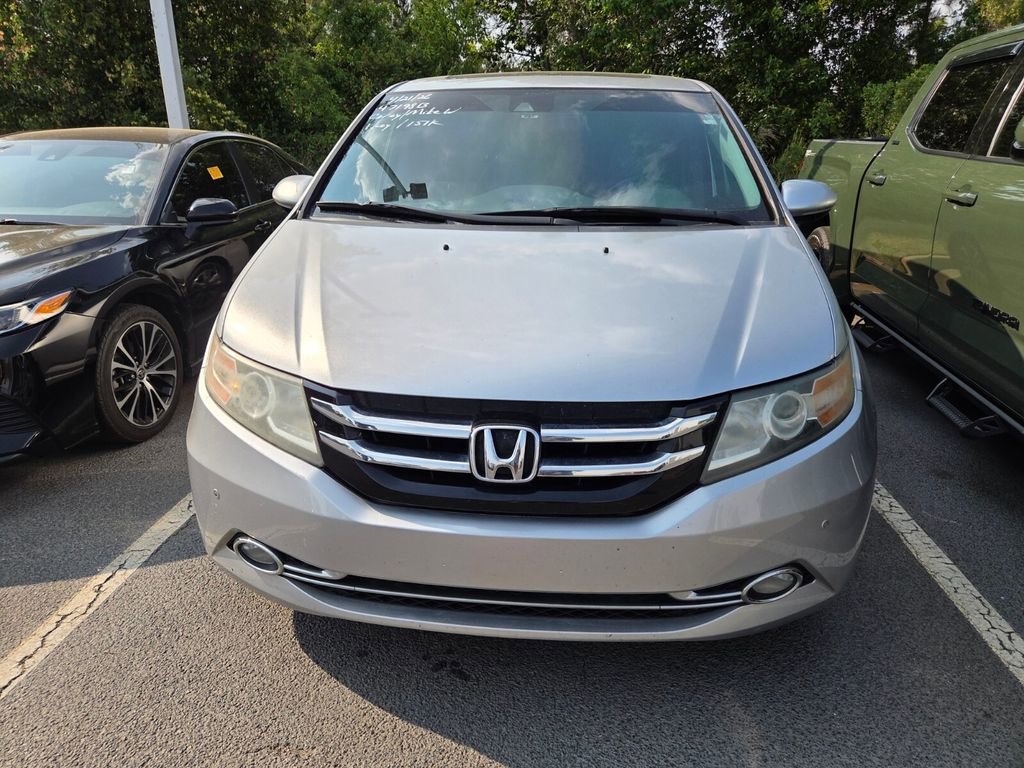 Used 2015 Honda Odyssey Touring image 2