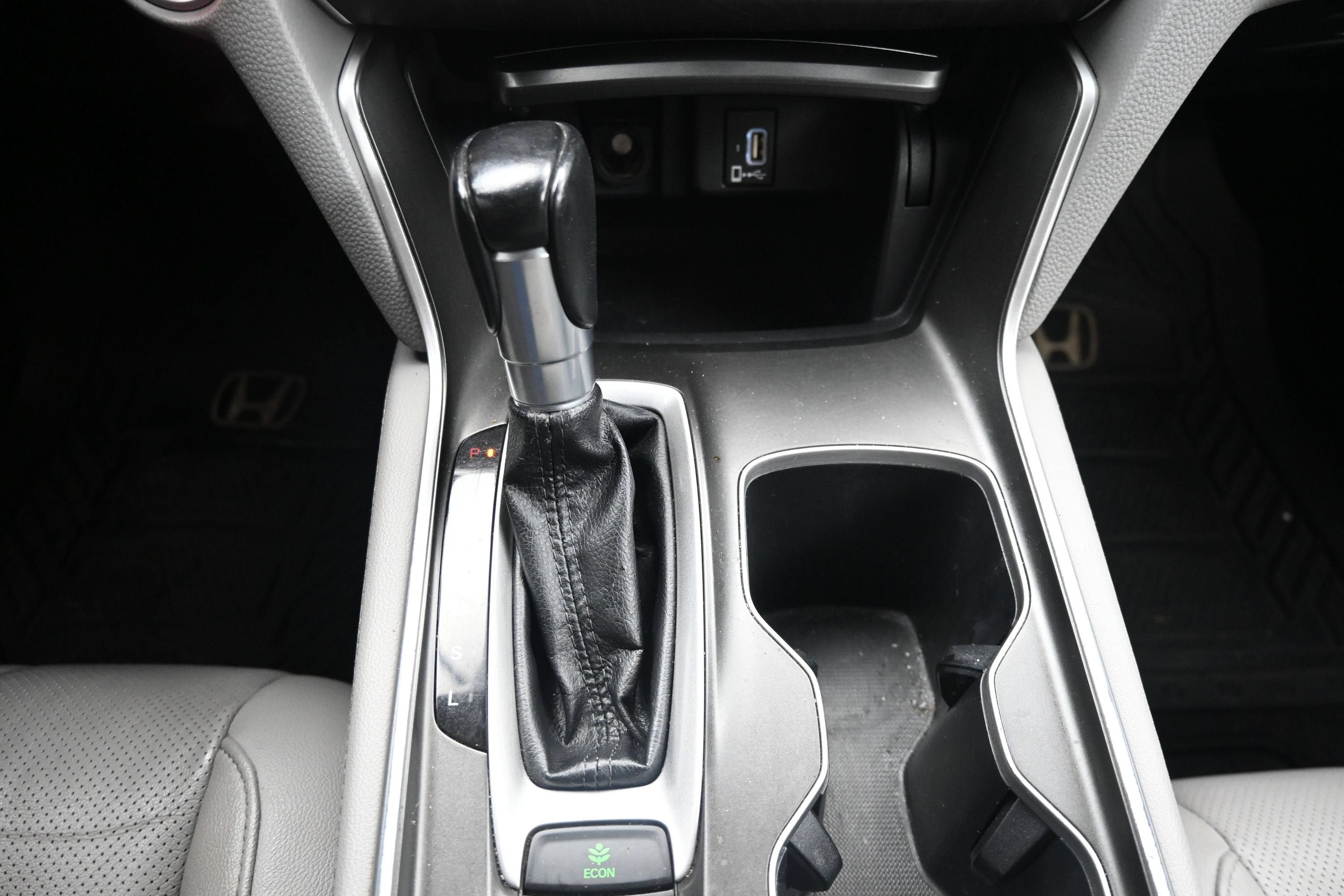 Used 2019 Honda Accord EX-L image 18