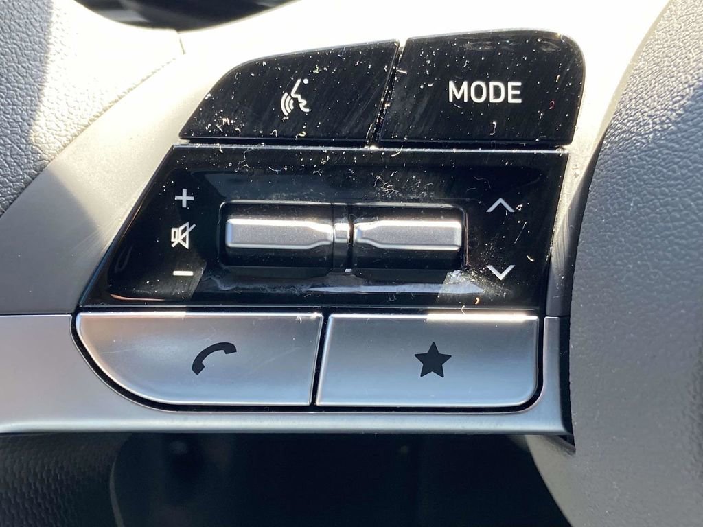 Certified 2025 Hyundai Elantra N Line FWD image 22