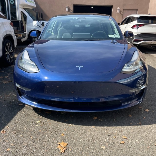Used 2022 Tesla Model 3 Long Range AWD/4WD image 2