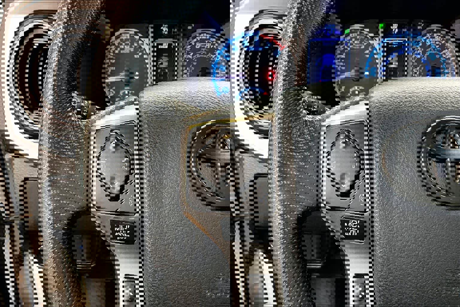 Used 2020 Toyota Tacoma SR5 image 23