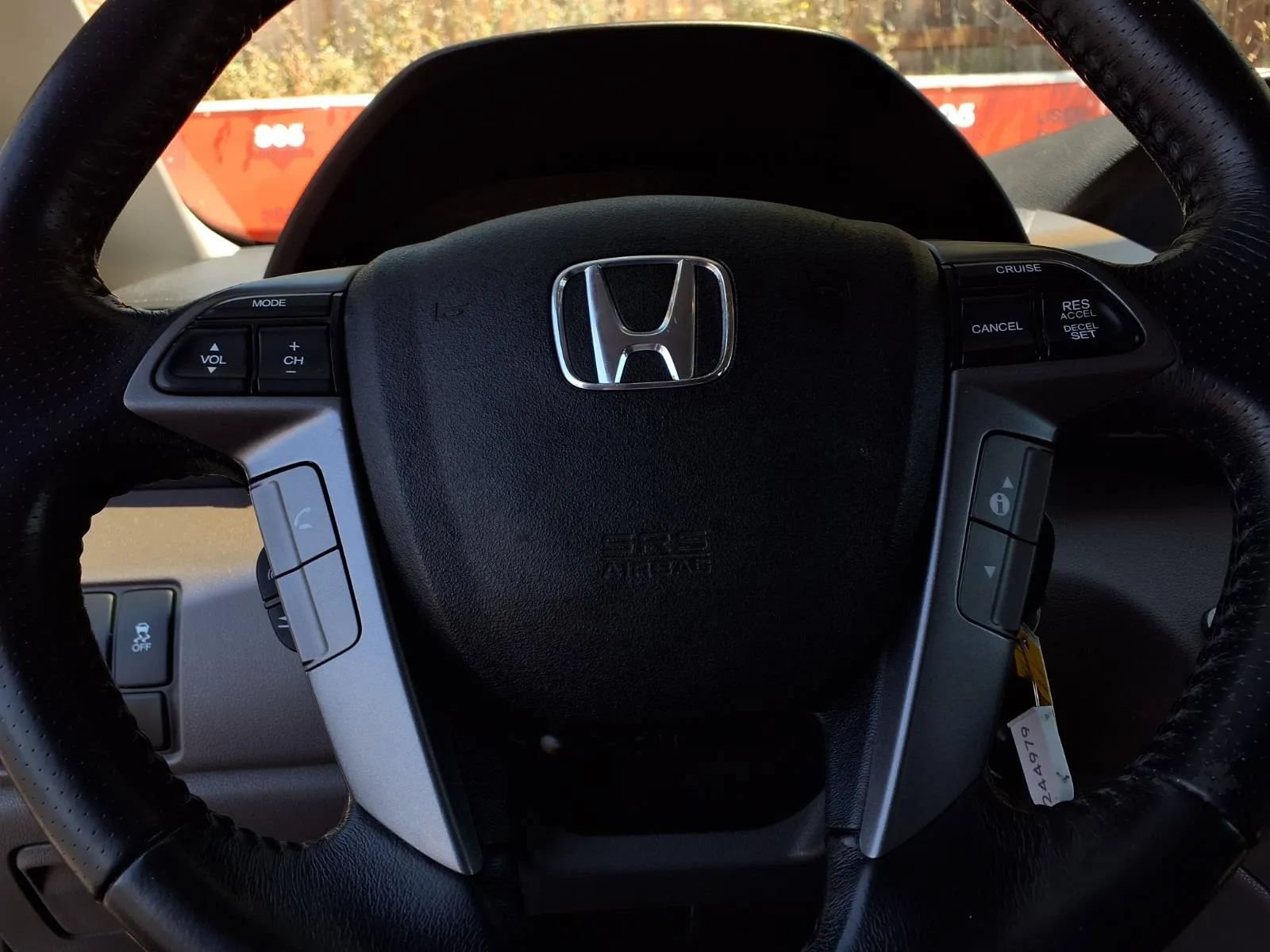 Used 2012 Honda Odyssey Touring Elite image 12