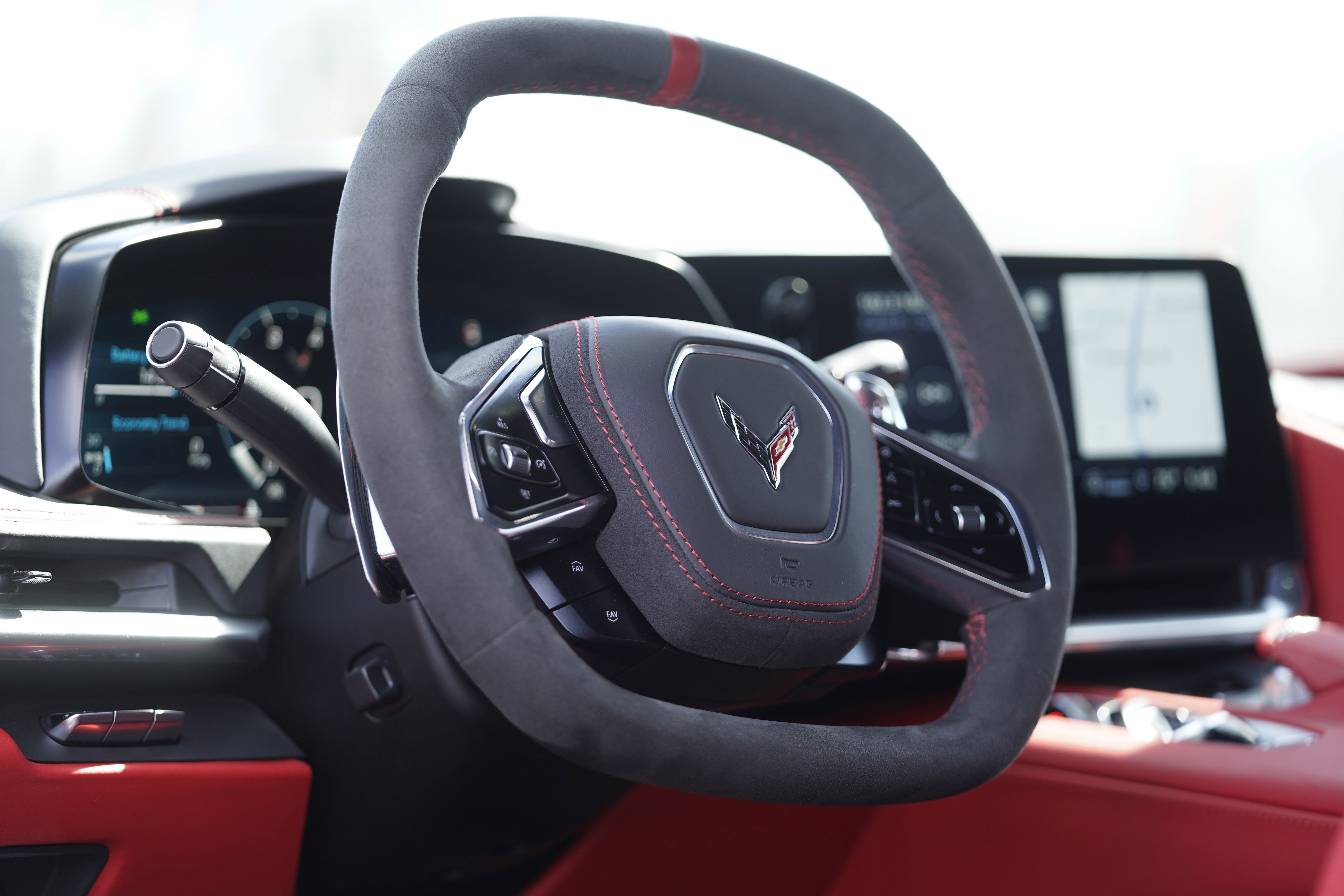 Used 2023 Chevrolet Corvette Stingray Premium Cpe w/ Z51 Performance Package RWD image 11