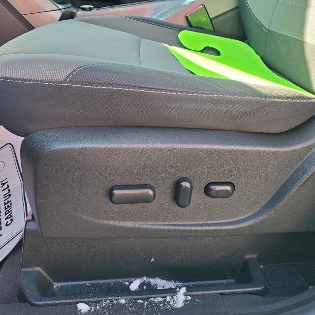 Used 2015 Ford Escape SE image 13