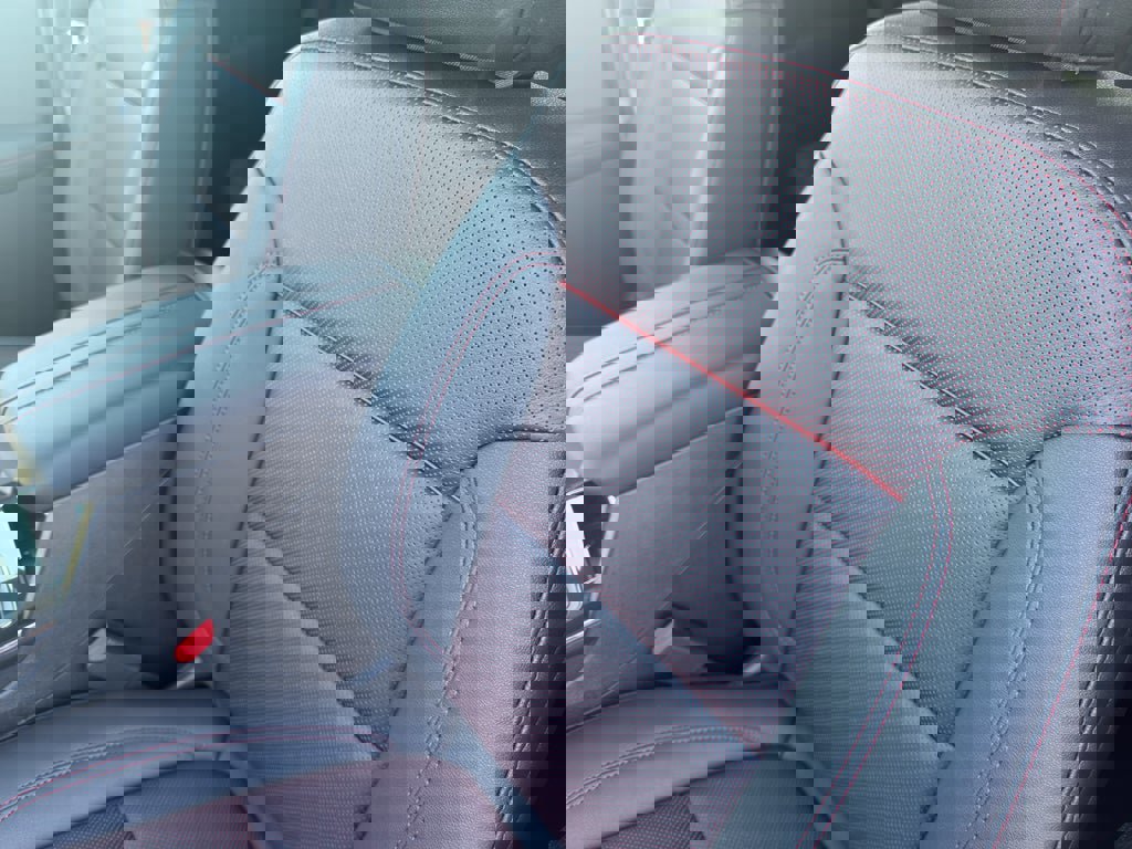 New 2025 Chevrolet Blazer RS w/ Enhanced Convenience Package image 13