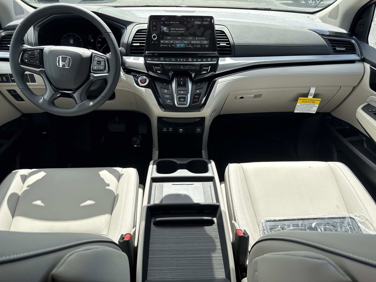 New 2026 Honda Odyssey Touring image 18