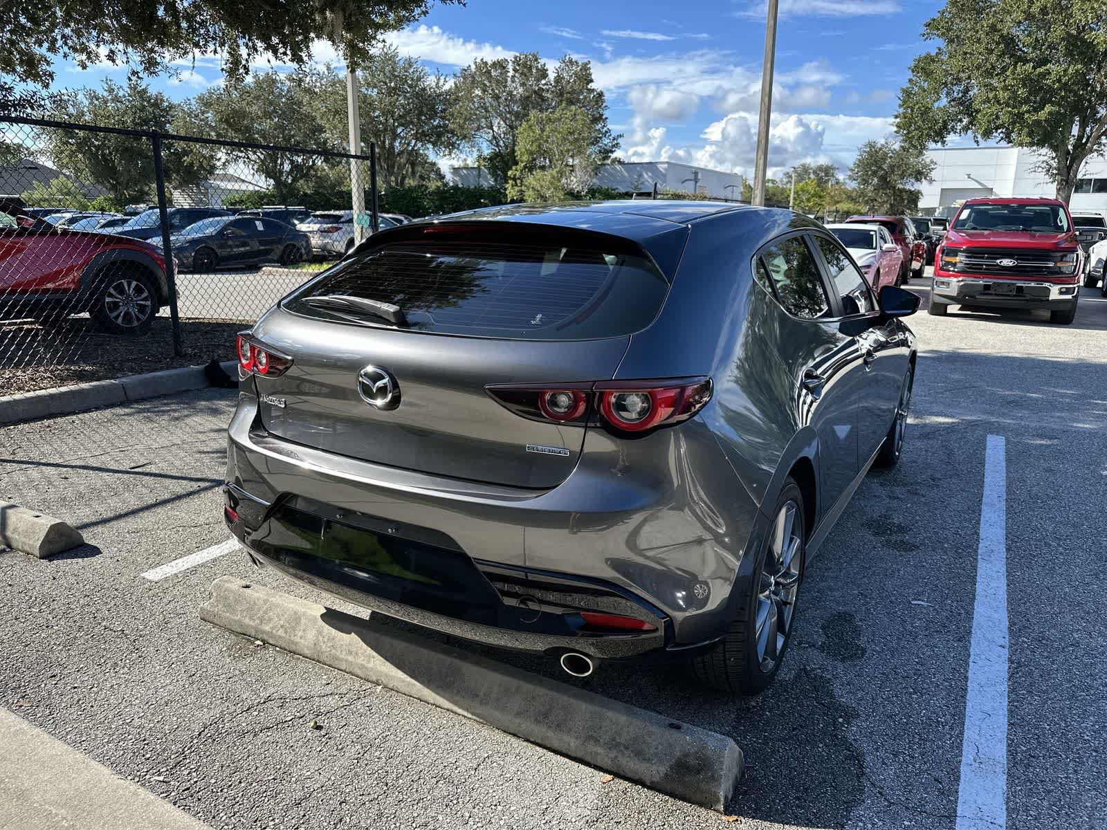 Used 2022 MAZDA MAZDA3 s FWD image 8