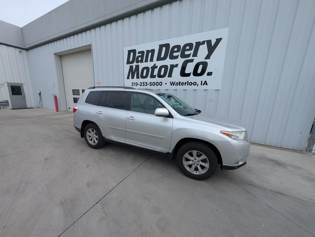 Used 2012 Toyota Highlander SE w/ Tow Pkg FWD image 20