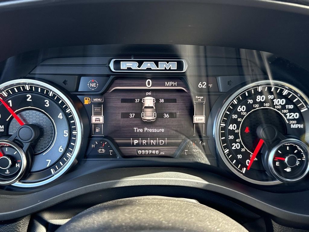 Used 2022 RAM 1500 Laramie image 12