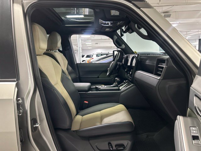 Used 2026 Lexus GX 550 AWD/4WD image 28