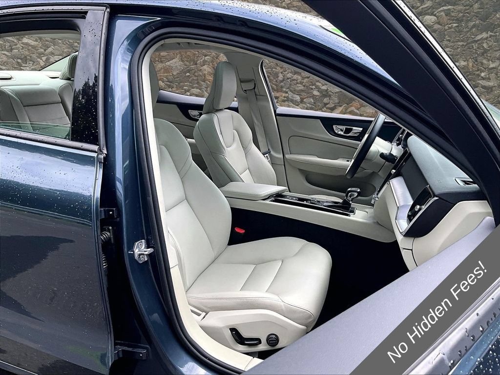 Used 2019 Volvo S60 T6 Momentum w/ Premium Package AWD/4WD image 7