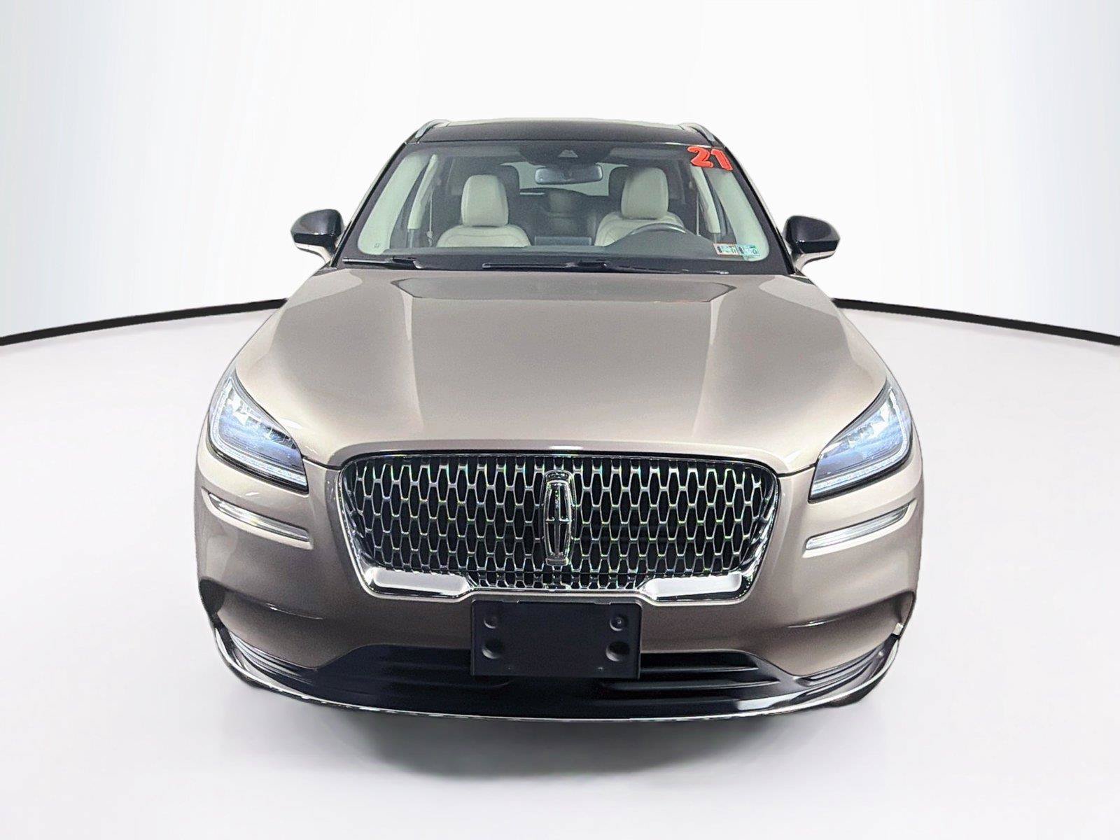 Used 2021 Lincoln Corsair AWD w/ Premium Package image 6