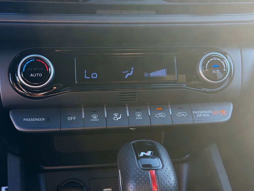 Used 2022 Hyundai Kona N Line image 19