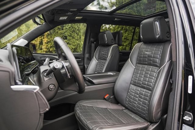 Used 2024 Cadillac Escalade ESV V w/ LPO, Floor Liner Package AWD/4WD image 51