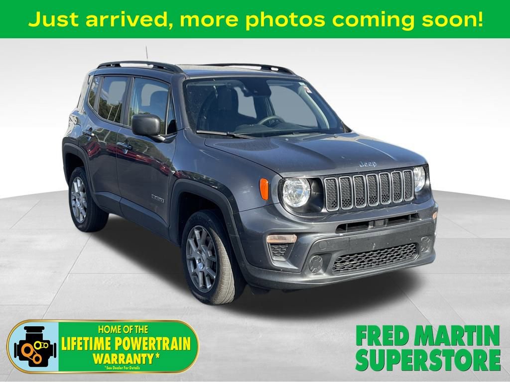 Used 2023 Jeep Renegade Latitude w/ Sun/Sound Group