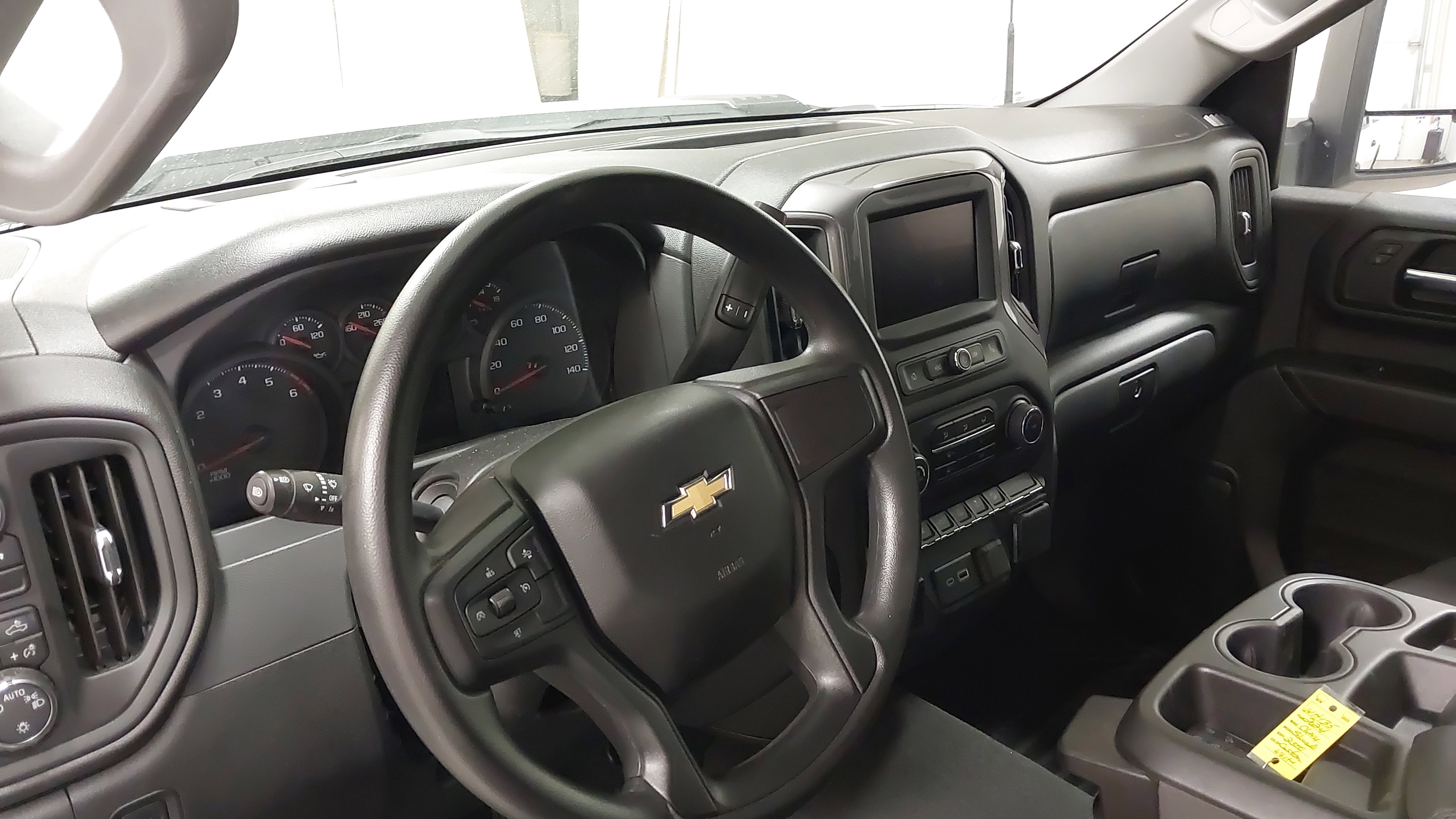Used 2024 Chevrolet Silverado 2500 Custom w/ Custom Convenience Package image 17