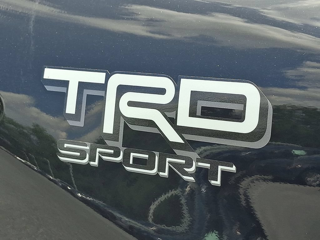 Certified 2025 Toyota Tacoma TRD Sport AWD/4WD image 30