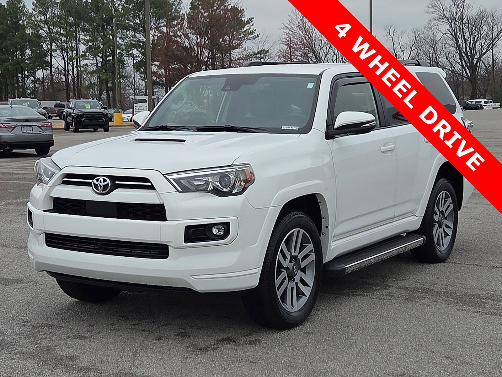Used 2024 Toyota 4Runner TRD Sport w/ Technology Package image 2