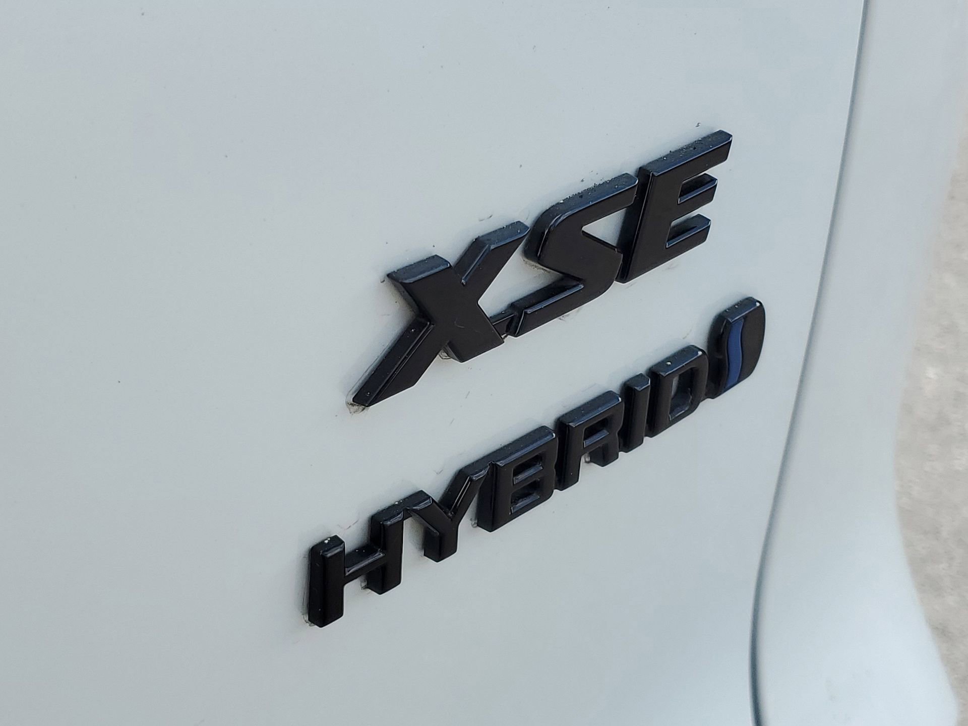 Used 2023 Toyota Corolla Cross XSE w/ Convenience Package image 7