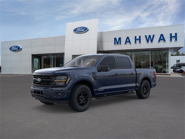 New 2025 Ford F150 XLT w/ Equipment Group 302A MID