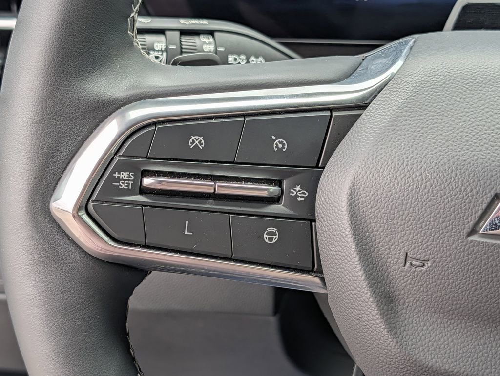 Used 2024 Chevrolet Traverse Z71 w/ Enhanced Driving Package image 20