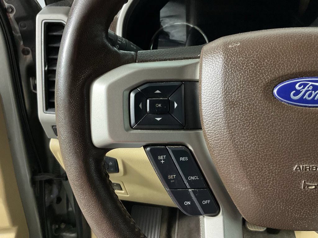 Used 2019 Ford F150 Lariat w/ Equipment Group 502A Luxury AWD/4WD image 27