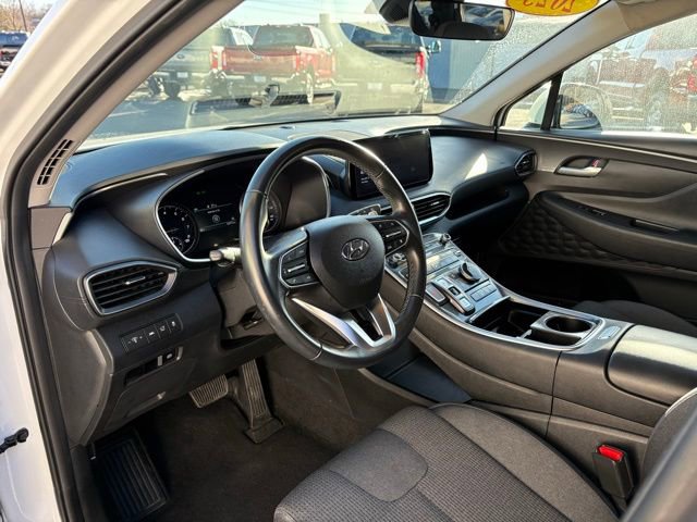 Used 2023 Hyundai Santa Fe SEL image 3