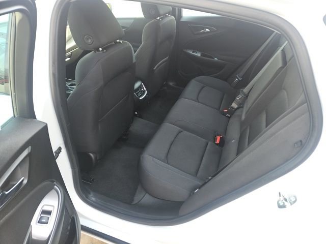 Used 2024 Chevrolet Malibu LT image 19