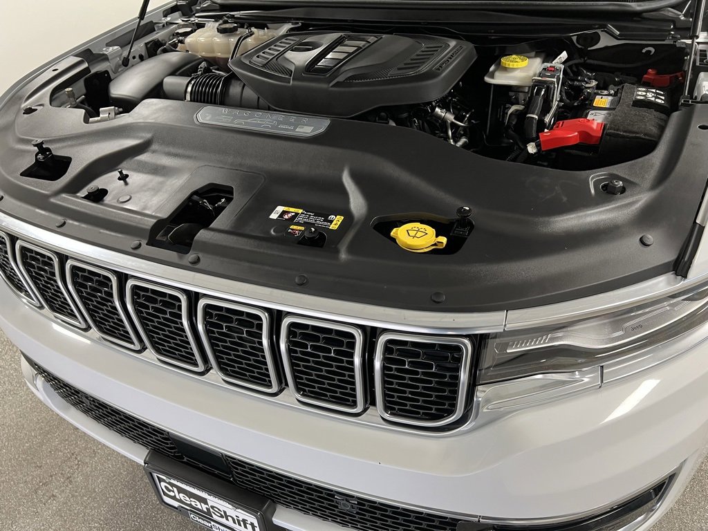 Used 2023 Jeep Wagoneer L Series III w/ Premium Group I image 76